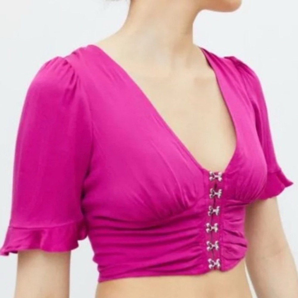 Festivalcore Concert Outfit Y2K Coquette Music Festival Artsy Dopamine Pink Pop